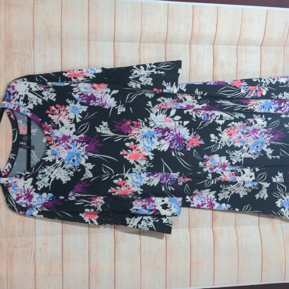 NWT New Directions Floral Dress